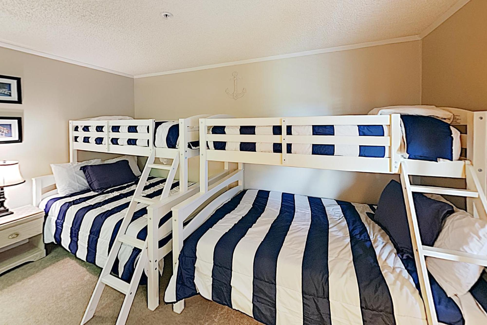Lodge By The Sea & Fox Lodge Myrtle Beach Phòng bức ảnh