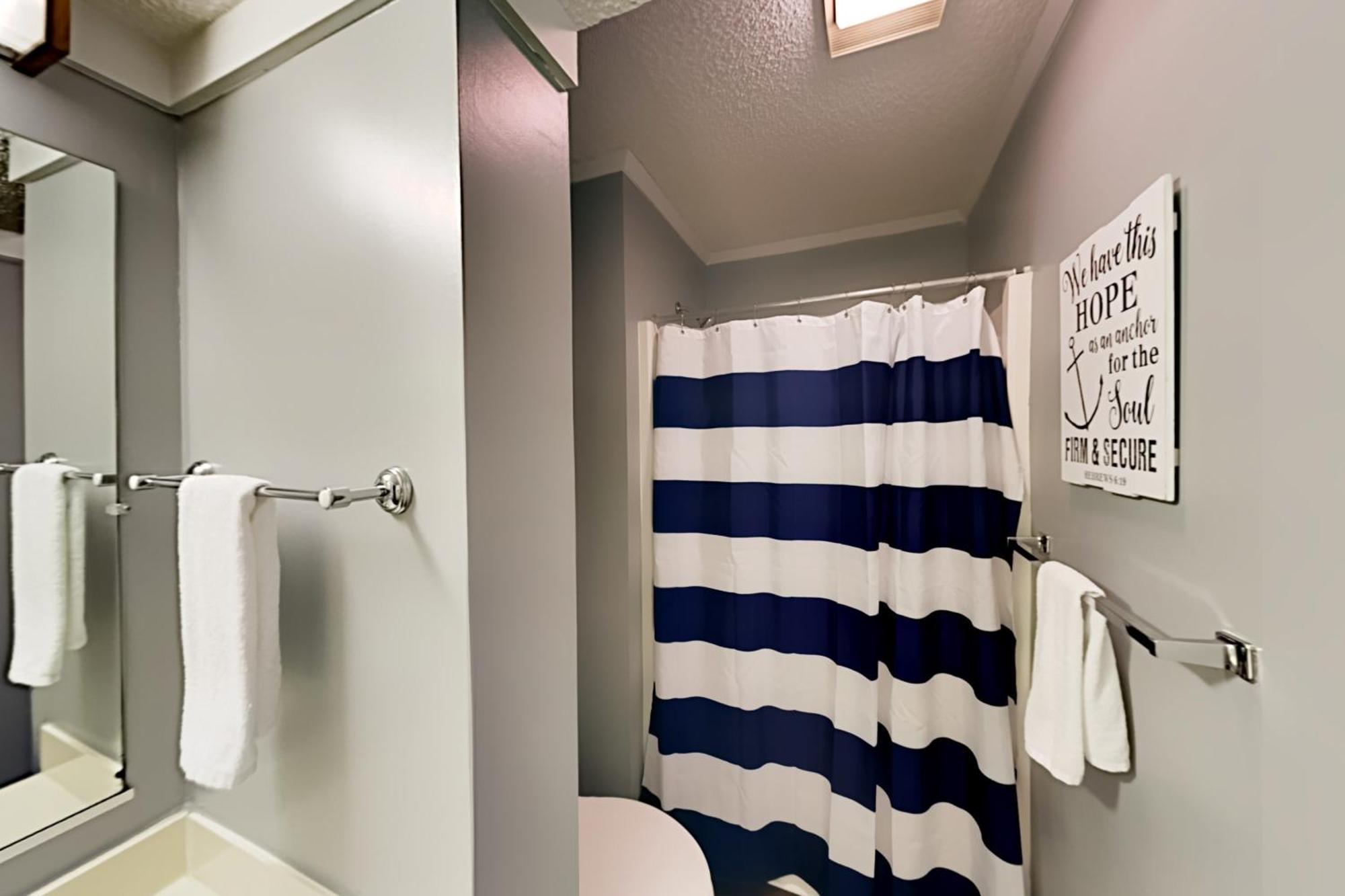 Lodge By The Sea & Fox Lodge Myrtle Beach Phòng bức ảnh